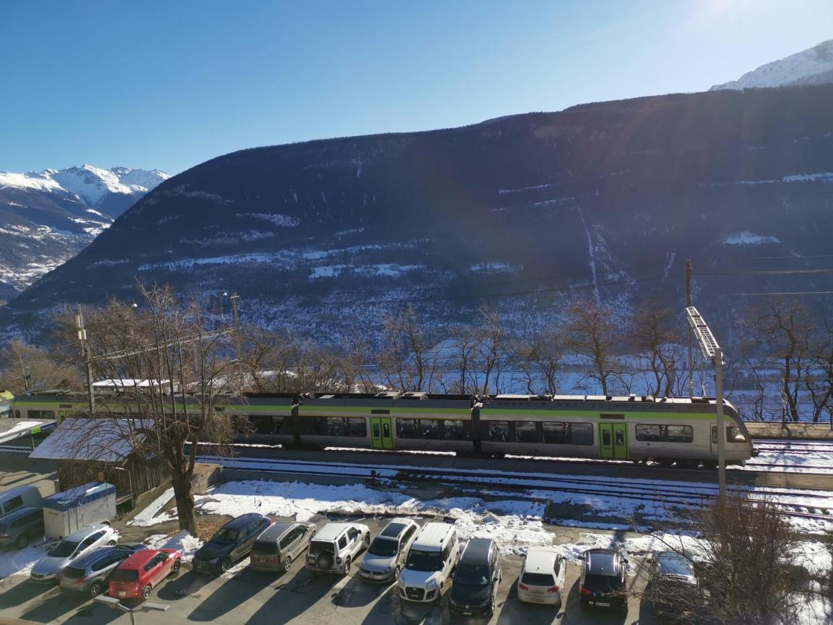 Visperblick 24-7 Parkplatz Und Fruehstueck Inkl Villa Ausserberg Luaran gambar
