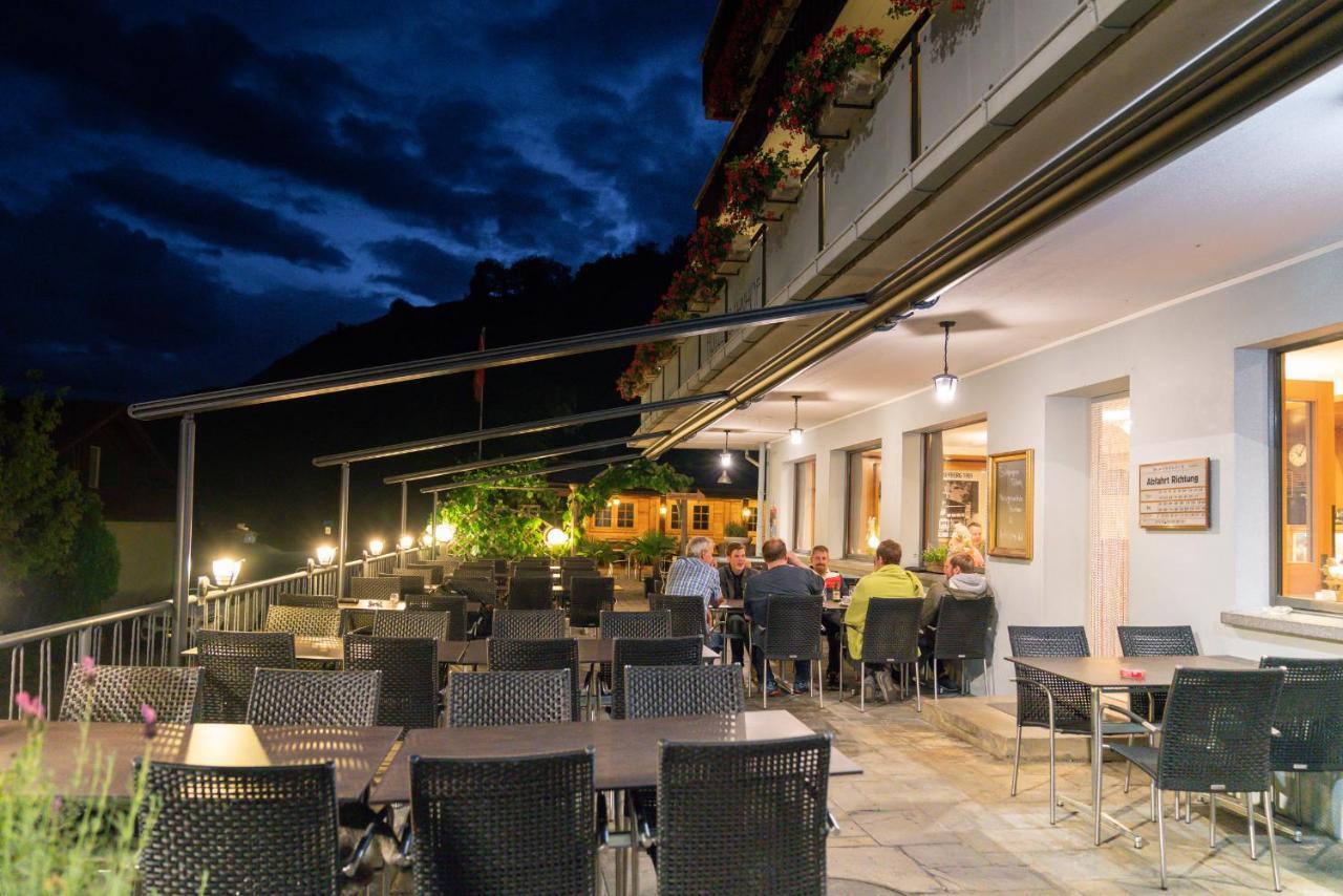 Visperblick 24-7 Parkplatz Und Fruehstueck Inkl Villa Ausserberg Luaran gambar